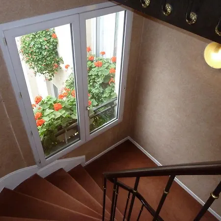 Otel Vendome Saint-germain 3*